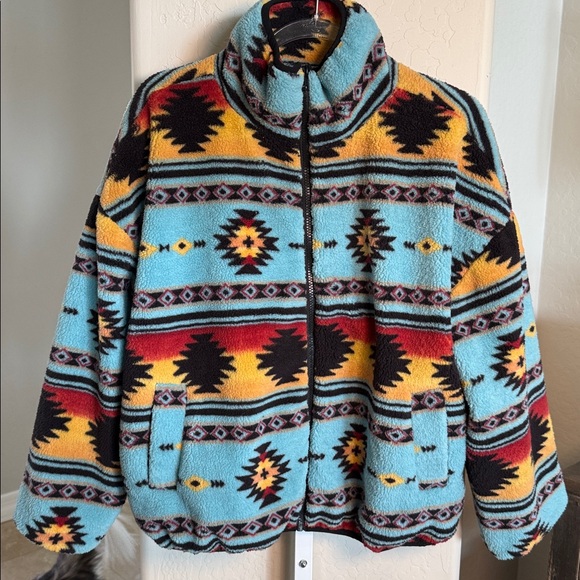 Angel Kiss Multicolor Aztec Fleece Jacket - Picture 9 of 10